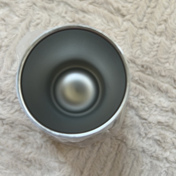 T-Mobile tumbler with plastic lid, with with T logo in pride colors, NWT - Picture 7 of 16